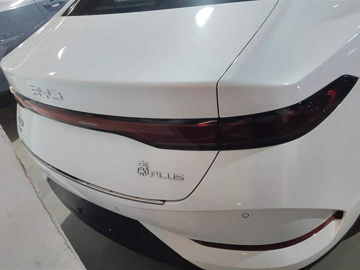 Фото 4 - BYD Qin Plus