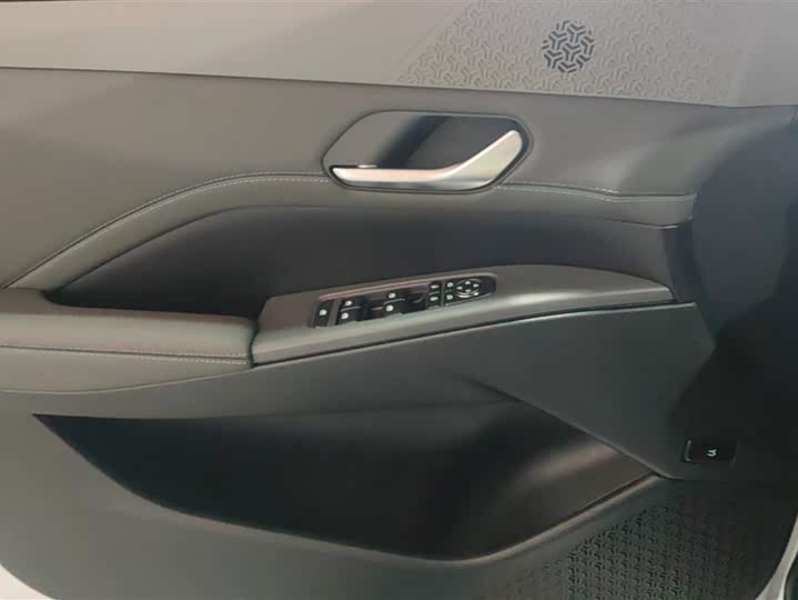 Фото 7 - BYD Qin Plus