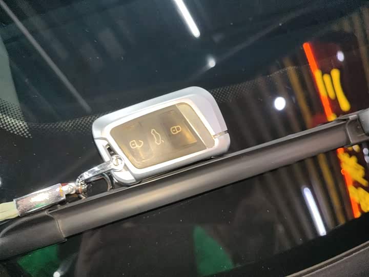 Фото 9 - Volkswagen Magotan