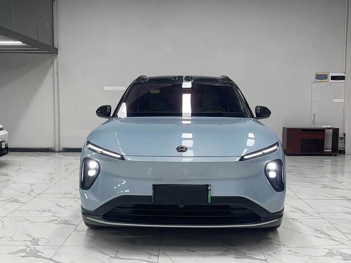 Фото 2 - Nio ES6