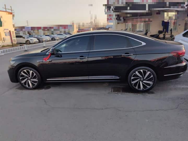 Фото 5 - Volkswagen Passat