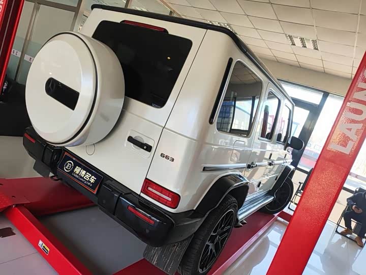 Фото 3 - Mercedes-Benz G-Class