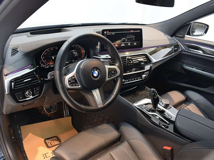 Фото 5 - BMW 6 Series GT
