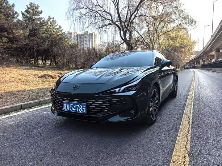 Фото 1 - MG Motor 7