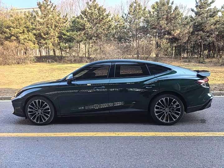 Фото 4 - MG Motor 7