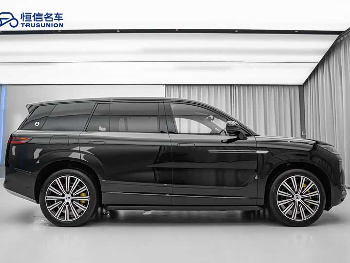 Фото 4 - Denza N9