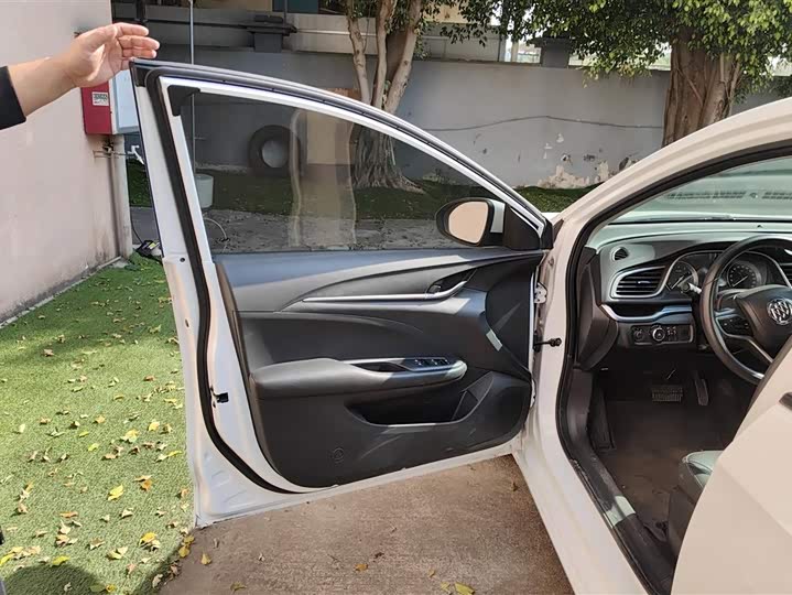 Фото 7 - Buick Excelle GT