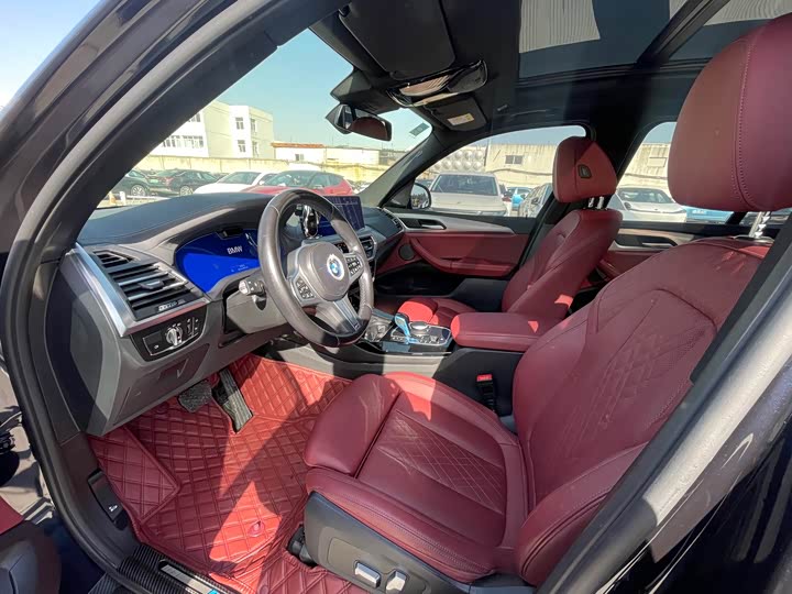 Фото 4 - BMW iX3