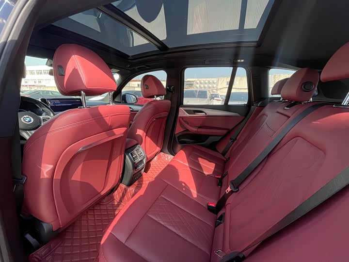 Фото 6 - BMW iX3