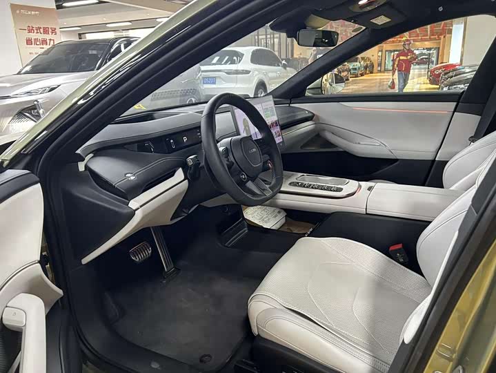 Фото 7 - Xiaomi SU7