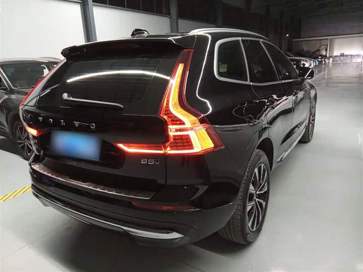 Фото 7 - Volvo XC60