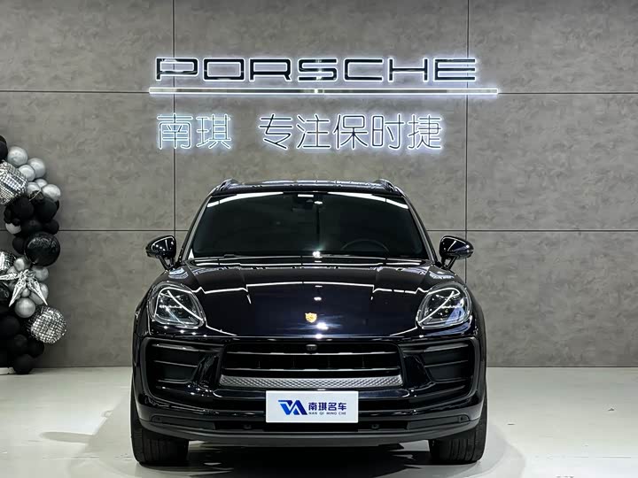 Фото 2 - Porsche Macan