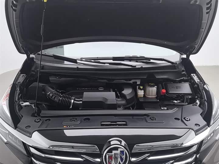 Фото 6 - Buick GL8 ES