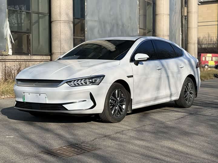 Фото 1 - BYD Qin Plus