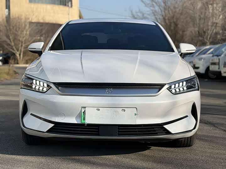 Фото 2 - BYD Qin Plus