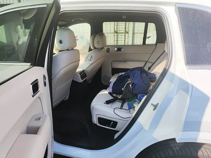 Фото 4 - LiXiang L7