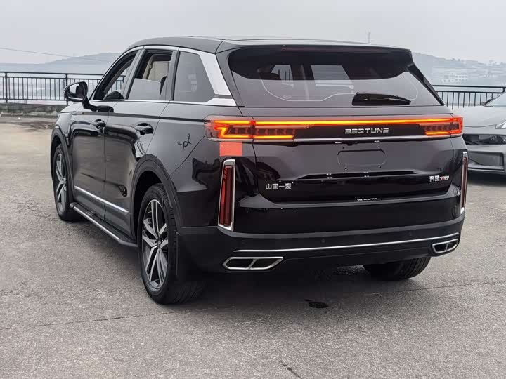 Фото 9 - Bestune T99