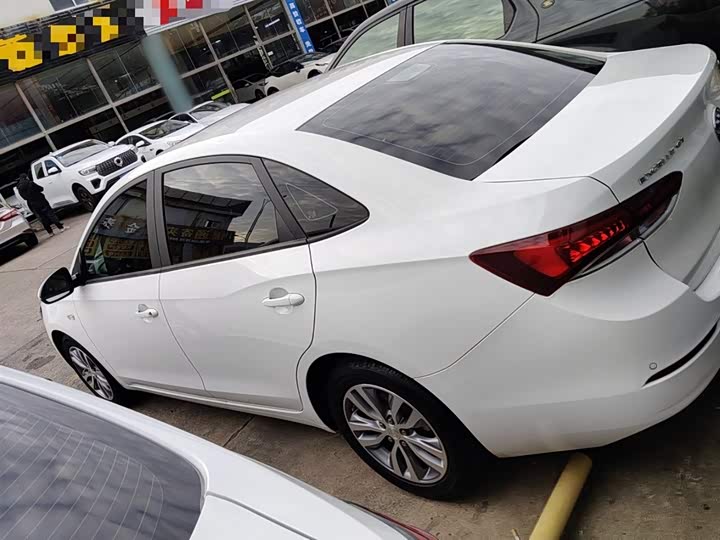 Фото 5 - Buick Excelle GT