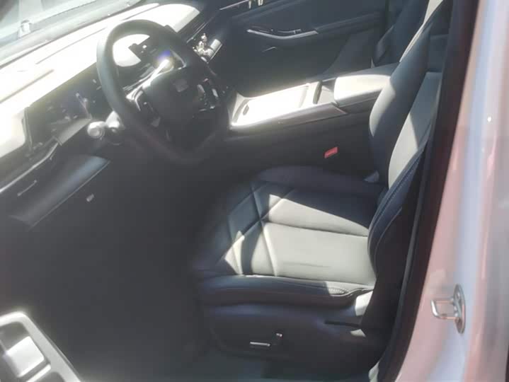 Фото 9 - Geely Galaxy L6