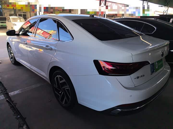 Фото 5 - Volkswagen Sagitar L