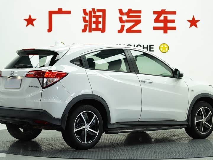 Фото 6 - Honda Vezel