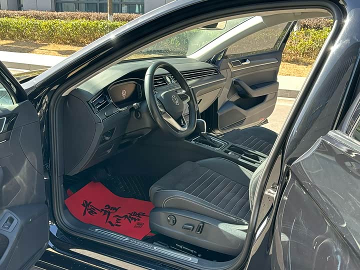 Фото 5 - Volkswagen Magotan