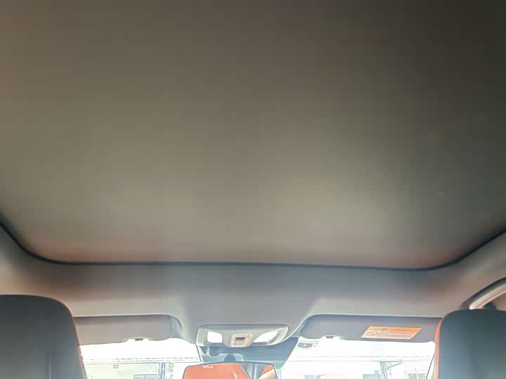 Фото 7 - Changan UNI-V