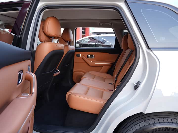 Фото 6 - Leapmotor C10