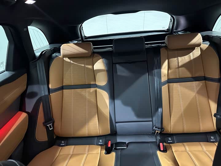 Фото 5 - Land Rover Range Rover Velar