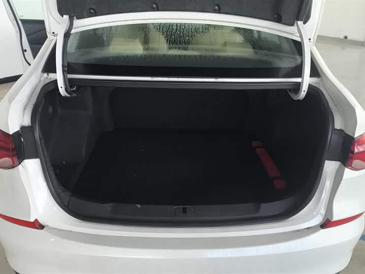 Фото 4 - Chevrolet Monza