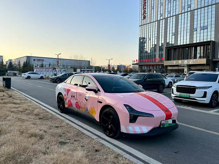 Фото 3 - XPeng Mona M03