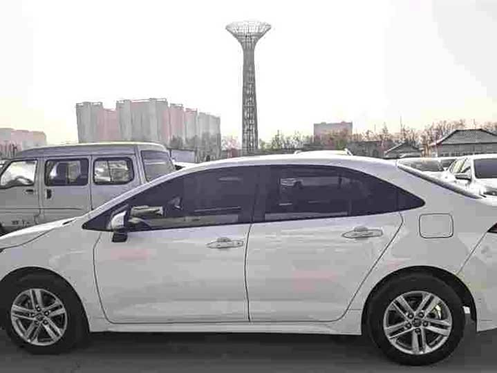 Фото 3 - Toyota Levin