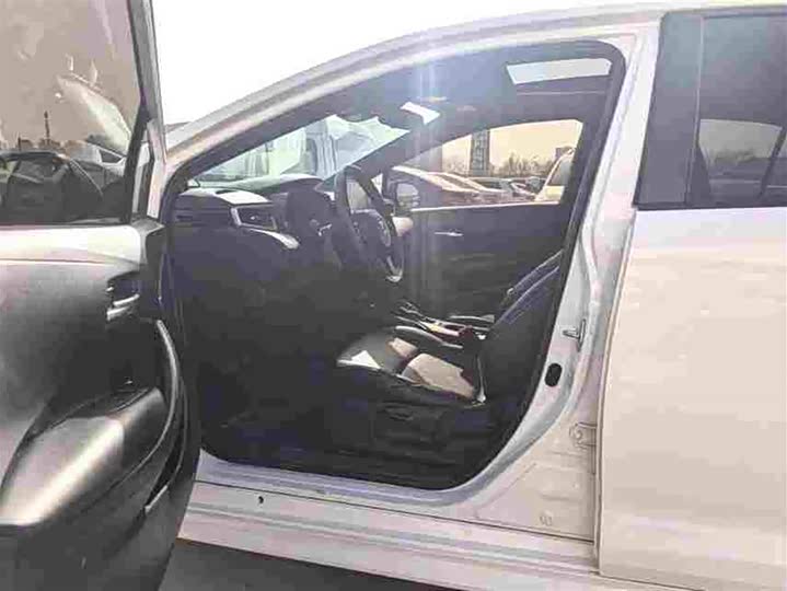 Фото 4 - Toyota Levin