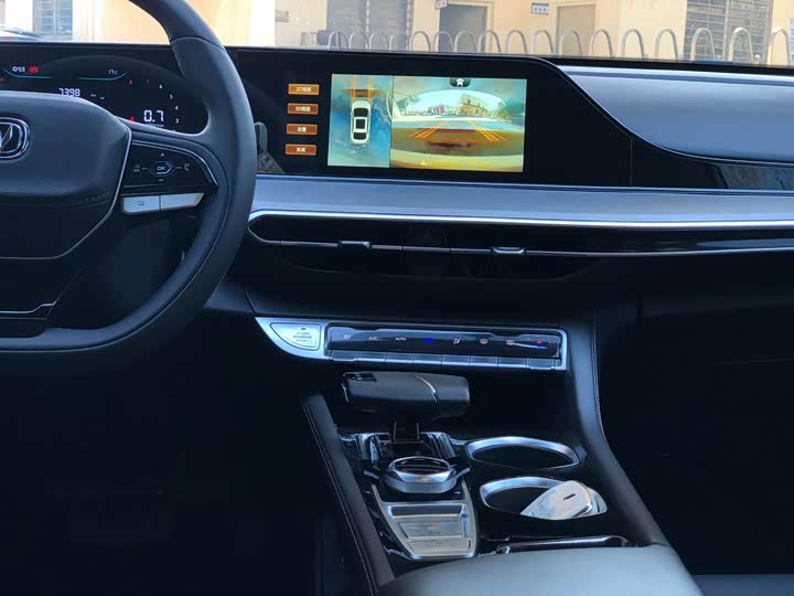 Фото 9 - Changan Eado Plus