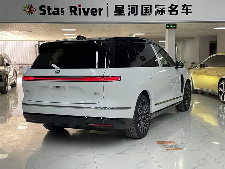 Фото 6 - Nio ES8