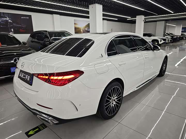 Фото 5 - Mercedes-Benz C-Class