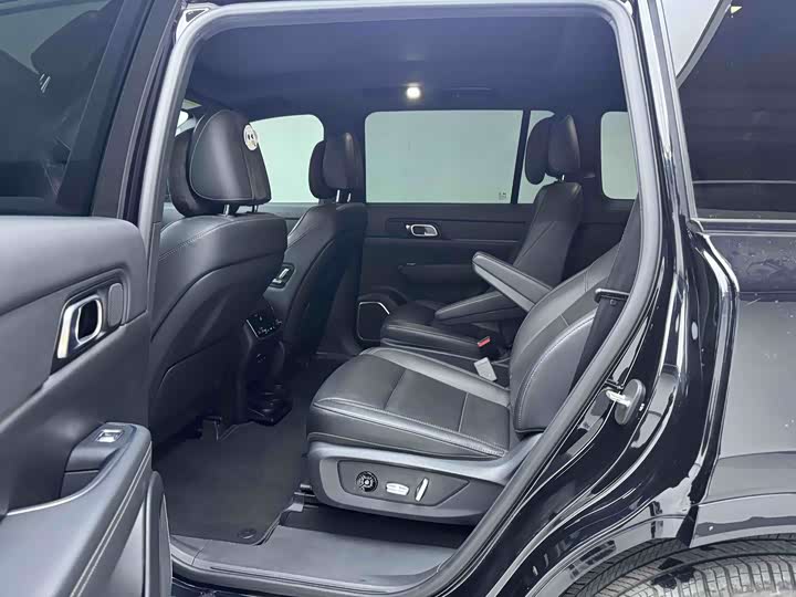 Фото 9 - LiXiang One