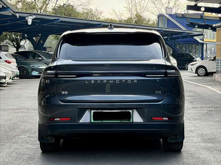 Фото 7 - Leapmotor C10