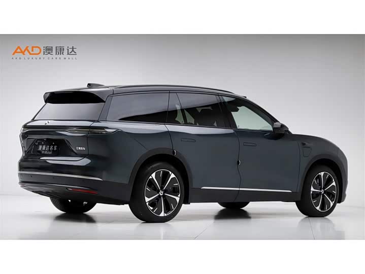 Фото 3 - Nio ES8