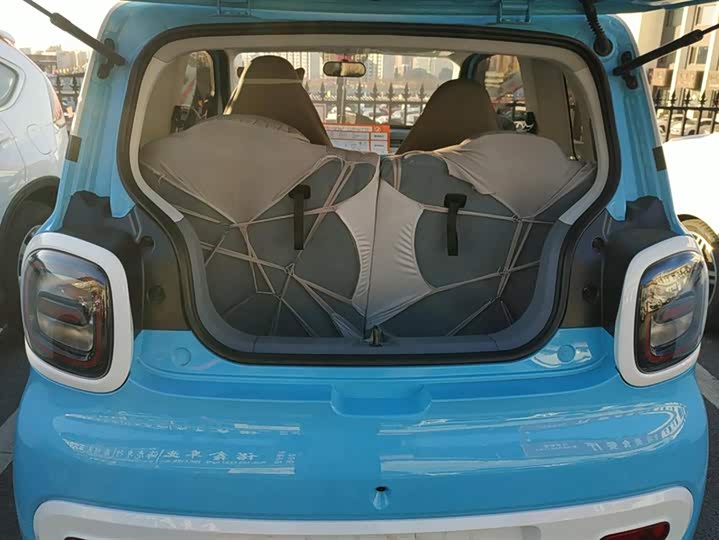 Фото 4 - Bestune Pony