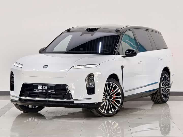 Фото 1 - Nio ES8