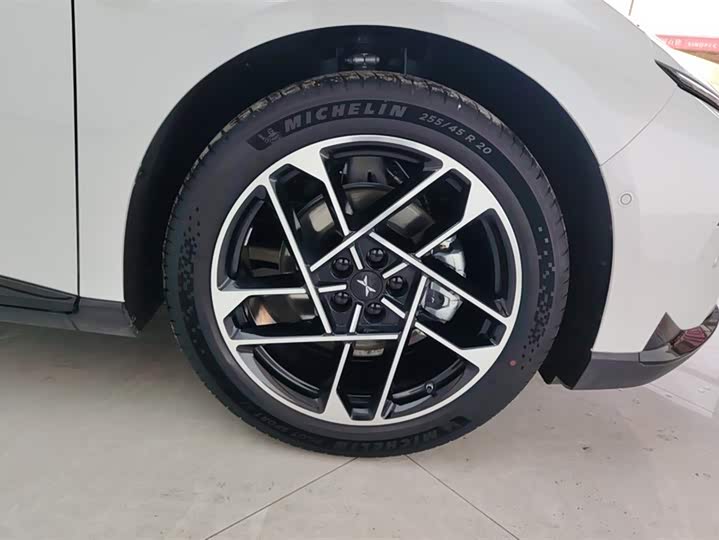 Фото 6 - XPeng F57