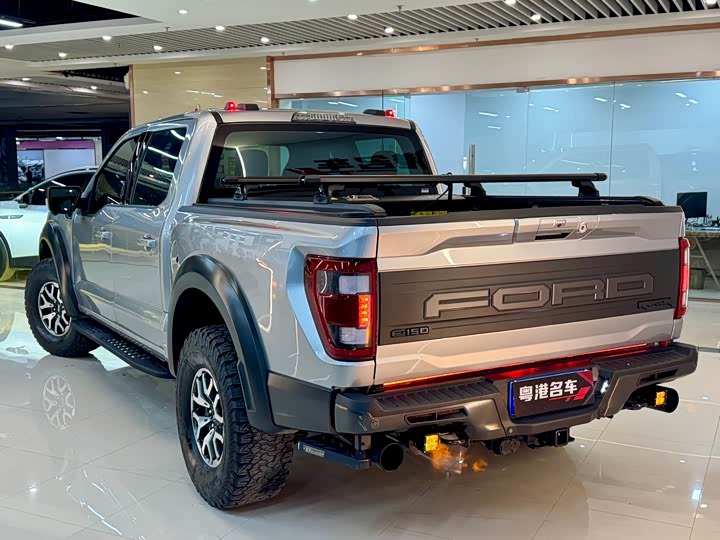 Фото 3 - Ford F-150 Raptor