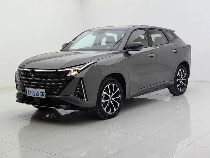 Фото 1 - Changan UNI-Z Hybrid