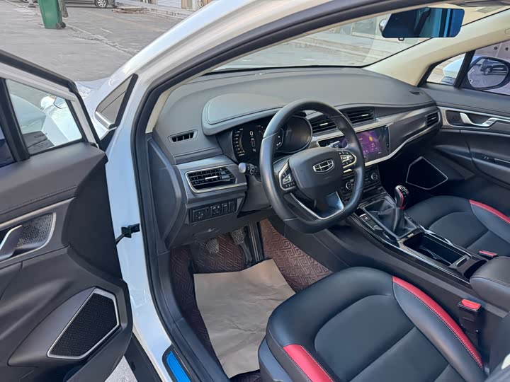 Фото 6 - Geely Emgrand GS