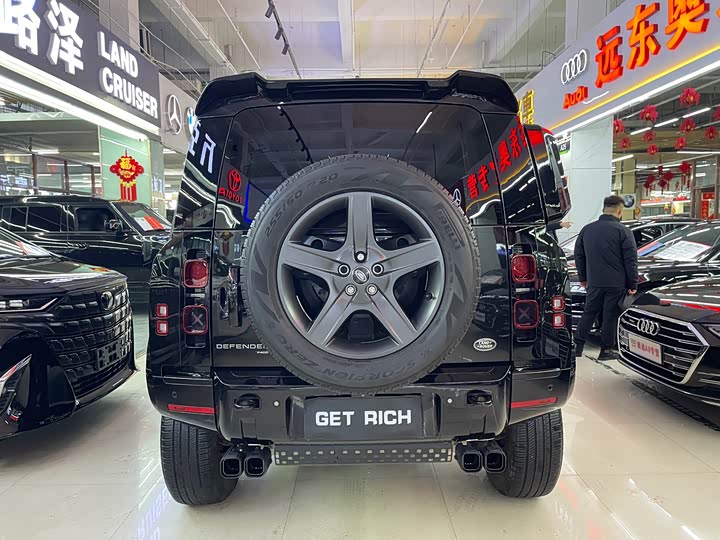 Фото 5 - Land Rover Defender