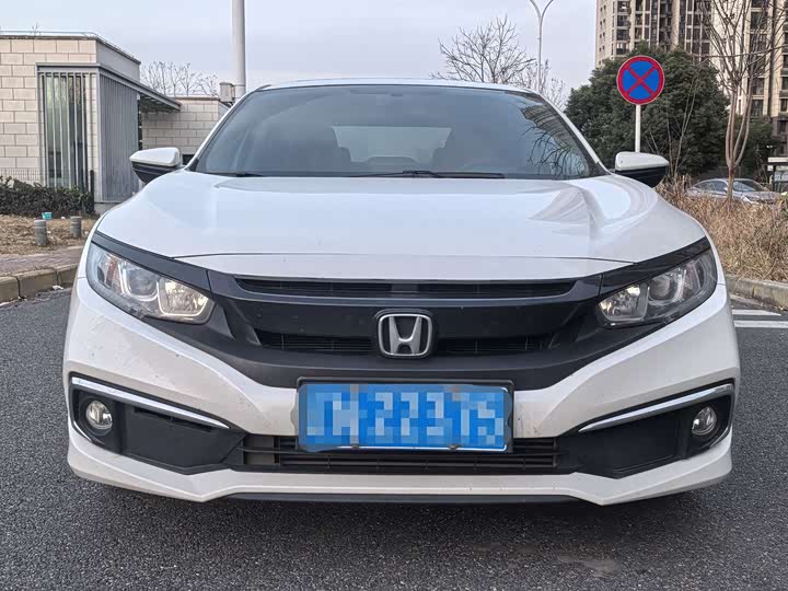 Фото 2 - Honda Civic
