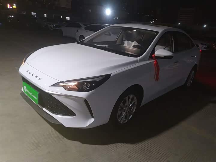 Фото 1 - Roewe i5