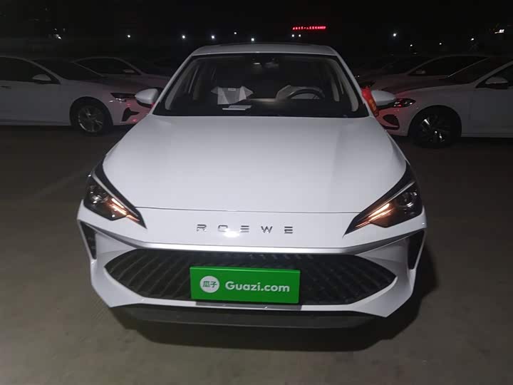 Фото 3 - Roewe i5