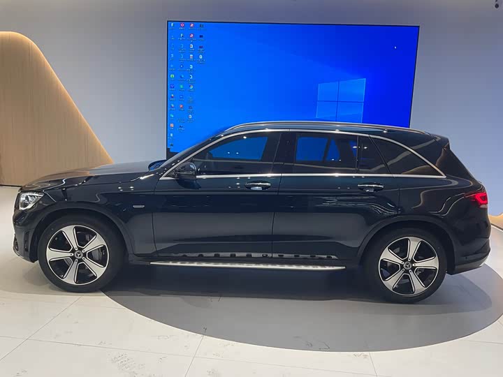 Фото 4 - Mercedes-Benz GLC-Class